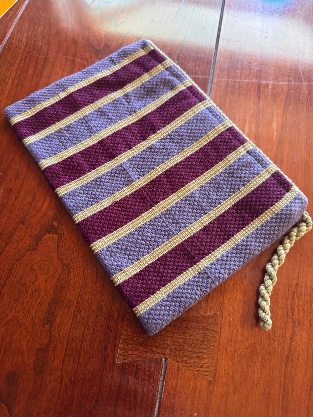 Yacan handwoven Guatemalan Clutch